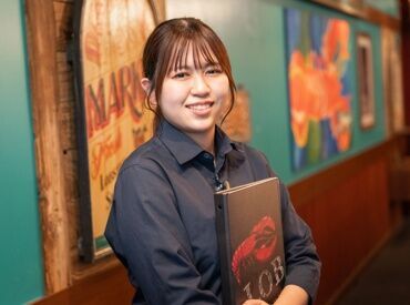 バイトデビューの高校生も大歓迎★
先輩も未経験からはじめた方が多数！
分からないことは先輩や社員がフォロー◎