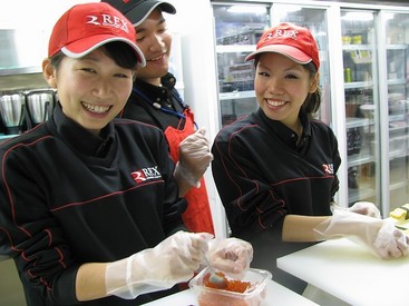 銀のさら　宇部店 ＼シフトの相談ウエルカム／
お子さんの学校行事も相談OK◎
柔軟に調整します！