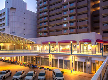 STATION　INN　THE URASHIMA 海外からの観光客も多数！
大学や受験で学んだ語学を実際に使うチャンス★
働くうちに話せるようになっちゃうかも♪