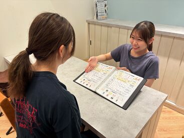 20～30代のスタッフが活躍中！
最新の美容情報など、スタッフ同士の会話も盛り上がる"和気あいあい"とした雰囲気です♪