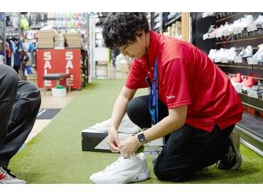 756PGA TOUR SUPER STORE大宮店 知識ゼロの未経験さんから「実はゴルフに興味がある！」
「休日はコースを回ります！」なんて方までどなたでも歓迎◎