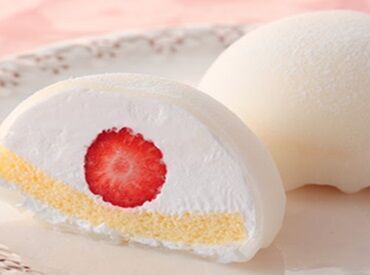 ケースを置くだけ!イチゴを入れるだけ!など
初めての人もすぐに覚えられる作業ですよ◎
友だちと一緒に応募も大歓迎!