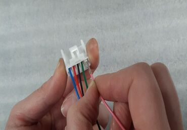 在宅WORKだから…
身だしなみの縛りはほとんどなし!!
服装/髪型/髪色自由★ピアスOK!!