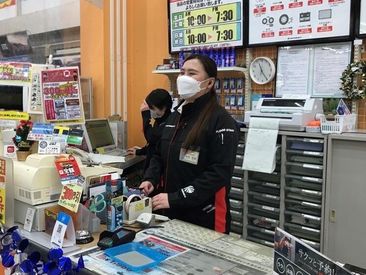 オートバックス 湖西店 週2・6時間〜Wワーク・副業と両立から
フルタイムでしっかり稼ぎたいまで、皆さん大歓迎！
ライフスタイル優先で働けます♪