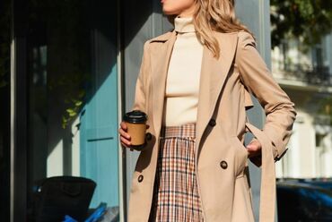 ファッション人材リンク株式会社【FJL】 ﾟ*｡☆ NEWスタッフ募集 ☆。*ﾟ
幅広い年代が活躍中！
スタート時は洋服の貸し出しがあるので
余計な出費なし◎