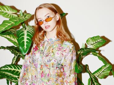 ファッション人材リンク株式会社【FJL】 ﾟ*｡☆ NEWスタッフ募集 ☆。*ﾟ
好条件で働きやすい◎
20～30代女性活躍中♪