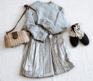 ファッション人材リンク株式会社【FJL】 ★電話登録最短15分で完結★
1～2ヶ月の更新制のお仕事♪
シフト相談可能
即日勤務・フルタイム勤務ＯＫ
