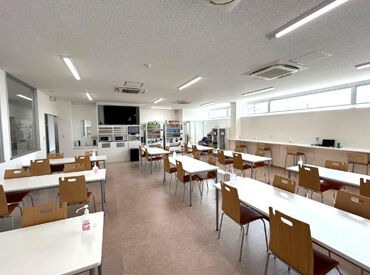 未経験でも安心♪
流れ作業だから時間がたつのもあっという間!
優しいスタッフがしっかりサポート☆彡