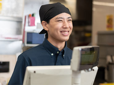 未経験・ブランクのある方も大歓迎!
お仕事は丁寧にお教えするので安心してくださいね◎