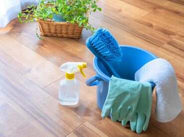 「久々だからひとりで始めるのは少し不安…」
そんな方はご友人・知人と応募するのもOKです！
誰かと一緒なら不安・緊張も軽減♪