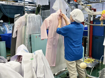 ウェアラ株式会社　関西工場 短時間からフルタイムまで
生活スタイルに合わせて働ける♪
制服は会社で洗濯するので持ち帰る必要なし◎

