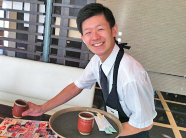 ≪飲食店が初めての方大歓迎≫
*飲食店で働きたい!
*食べることが大好き!
*人と話すのが好き!
など…応募の理由は何でもOK