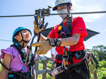 株式会社プロジェクトアドベンチャージャパン　勤務地：PANZAぎふ清流里山公園 大人やお子様と一緒に遊びながら稼げる！
髪型髪色自由なので
オシャレしながら自分らしく働けます◎