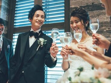 年齢、性別、経験問わず大歓迎♪
学生さんからシニアさんまで、幅広く活躍中です！
※画像イメージ