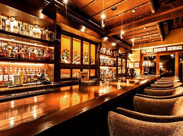 スタイリッシュな制服で働けるので
働くモチベーションも◎