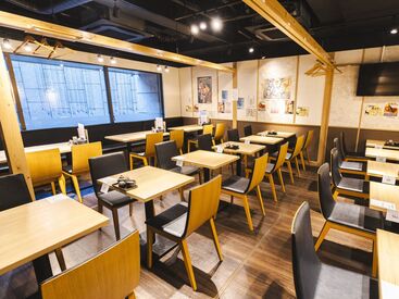 ★SNSも毎日更新中★
とってもアットホームな雰囲気が
ﾄｯﾃﾓ(・∀・)ｲｲ!!
著名人のお客様もたくさんいっらしゃいますよ♪