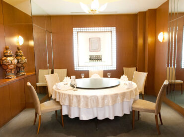 仕事の習熟度に応じて時給も上がっていきます！
＜最大時給1300円＞の実績あり♪
あなたの頑張りはしっかりと評価しますよ◎