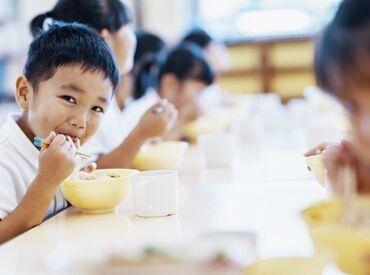 コンパスグループ・ジャパン株式会社 勤務地：釧路高専店　32004_p 働きやすさが魅力です★シフト相談・扶養内勤務もOKです！空いた時間を有効に活用してみませんか？