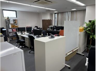 スタッフ同士も仲がいいので相談・質問もしやすい◎
安心して馴染みやすい環境を整えています！