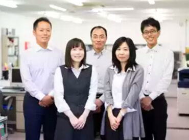 服装・髪色・髪型・ネイル・ピアス…
全部あなたのお好みでOK！
ファッションも楽しみながら働いてください◎