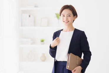 ＼社員登用制度あり／
ここ3年でも2名の方が社員に！
「子育てが落ち着いたら正社員に…」そんな方にも◎
※イメージ