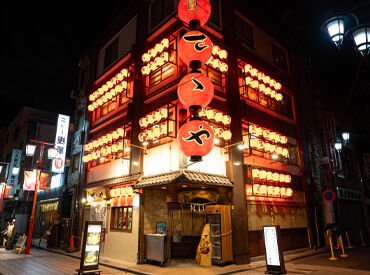 ＜江戸肉割烹 さゝや 浅草＞
浅草の名店『ニュー浅草』の跡地に昨年12月OPEN★
まだまだ新しいお店です◎ワイワイ働きたい方に！