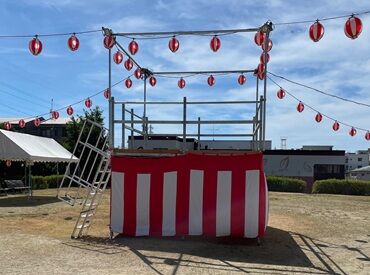 【運ぶ・片づける・整える】
音楽フェスなどの大規模イベントから
町内会や企業が実施する小規模イベントまで様々！
※イメージ