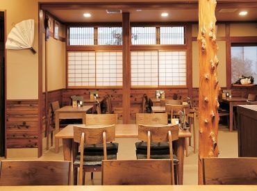 ▼給与は現金手渡し
Wワークや扶養内勤務もOK
▼シフトはLINEで提出
<2週間or1ヶ月単位>提出期間も自由です。