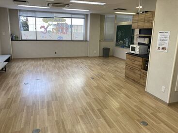 ＼実務未経験もOK／
「保育士や児童指導員の資格は取ったものの…働いたことが無い…」
そんな方、大歓迎です♪