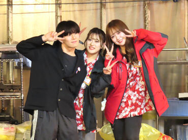 ビアガーデンマイアミ名古屋栄店 レアバイト★ここでしか作れない思い出がたくさん！
バイト終わりにアイス食べたり花火したり…楽しみもいっぱい♪