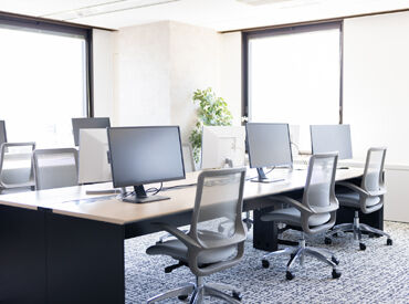 困った時は在籍スタッフがサポート！
安心感を持って働ける環境です◎
※イメージ画像