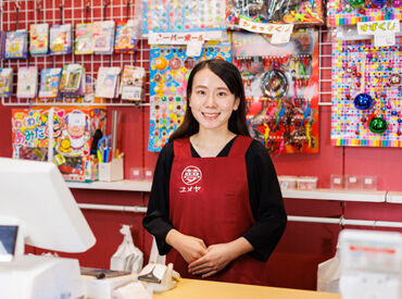 だがし夢や イオンモール羽生 社割で買って大学に持っていけば友達と盛り上がること間違いなし！
自分の子どもに買って帰る主婦さんもいます♪