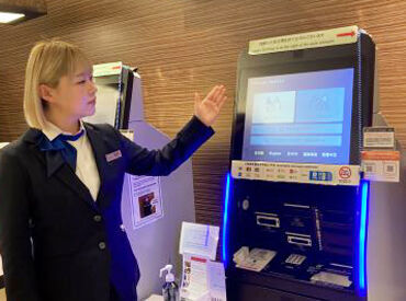 季節やイベントなどに合わせて
店舗内を飾り付け☆
スタッフからのアイデアや提案などを
積極的に採用する風通しの良い環境です!