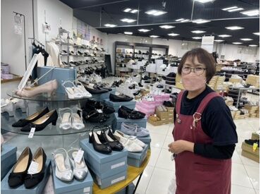 おしゃれメンズ館 服から雑貨まで色々揃ってます！
豊富な品揃えがお客様に人気☆
アパレルに興味がある方はぜひ！