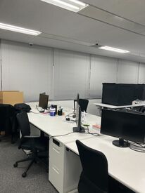 < 働きやす～い!! >
シフトは日数・時間ともに融通がききます。
無理なくお仕事できるように、希望をご相談ください◎