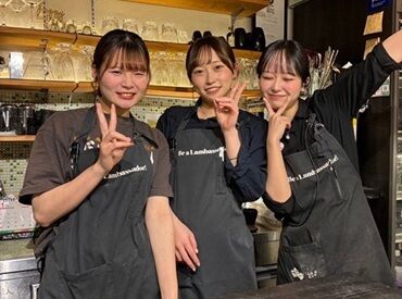 ジンギスカン慶彦　東京大森店 スタッフ同士の仲は非常に良く、
空き時間には雑談で盛り上がることも☆
バイト先で新しい友人と出会いたい方にもオススメです♪