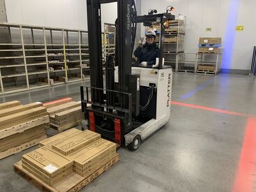 場内制限速度は6km＆すれ違い時は一旦停止ルールあり！
未経験の方もゆっくり確実に作業を覚えられます♪