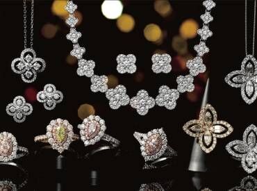 きらめきの裏側を支えるお仕事、してみませんか？
ジュエリー好き必見！
最新の商品をいち早くチェックできちゃいます♪