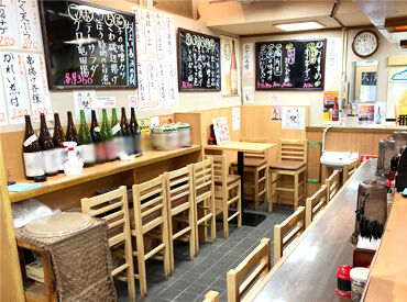 困ったときはすぐヘルプOK♪
先輩スタッフがさっとフォローしてくれるから安心★