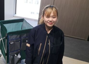 \20~60代の幅広い世代が活躍中!!/
残業がなく、融通がきく柔軟シフトだから
どなたでも両立が叶いやすい◎