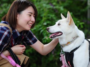 【みなさん大歓迎】
接客未経験・動物の知識がない方でも、先輩がしっかりサポートするのでお仕事しながら成長できます。