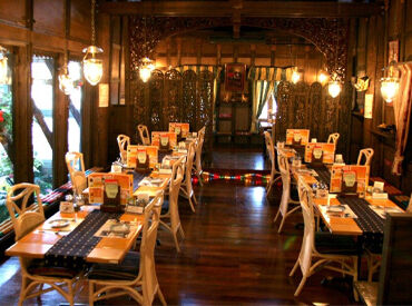 ナムチャイ岡崎 ＼タイ好き必見★／
お店も制服もお料理も…
全てにこだわった本格タイ空間+*
現地に来たような気分で楽しく働けます＊