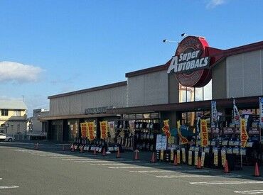 未経験スタートのスタッフ多数♪
先輩がマンツーマンでサポートするので、
安心して始められます！
