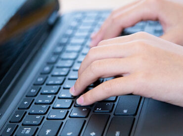 龍谷大学生活協同組合　深草ショップR-Uniパソコンフロア 20～50代の男女活躍中！
家事やプライベートとの両立しやすくて安心♪