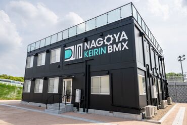 株式会社JPF 名古屋事業所 ※オープニング ★*スポーツエンタメを盛り上げよう★*
BMXを体験できる施設です♪
未経験の方も大歓迎！！
