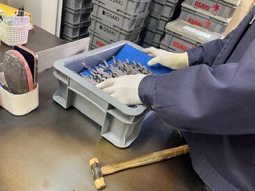 髪色、髪型、ネイル、ピアス自由！私服勤務もOK！

18時以降に勤務できる方、積極採用中です☆彡