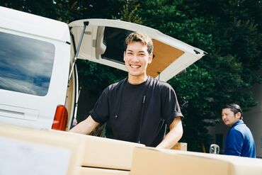 有限会社菱高 正社員デビュー・異業種からの転職も大歓迎！
人と関わるのが好きな方であれば、
すぐに馴染めるお仕事ですよ◎