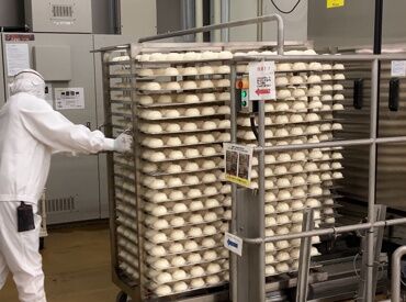 ＼社員の定着率バツグン♪／
「いい人ばかりで働きやすい」
「食費が安くなって助かる」という声がたくさん＊