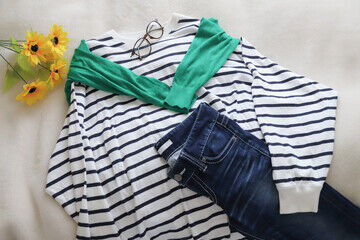 ファッション人材リンク株式会社【FJL】 ★電話登録OK・最短15分★
1～2ヶ月の更新制のお仕事♪
シフト相談可能
即日勤務・フルタイム勤務ＯＫ