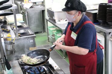 ＼夜勤なし！／
遅くても20時半までのシフトなので、
ワークライフバランスを取りながら働ける環境です◎